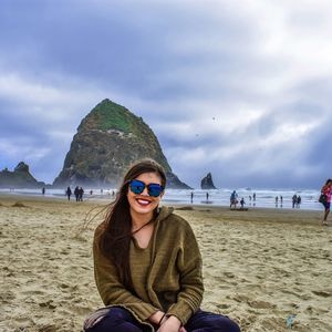 Meet your Posher, Alexis